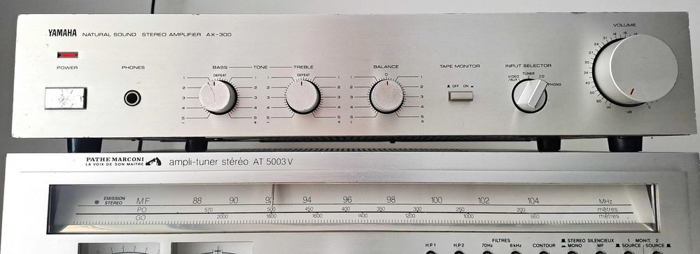 Yamaha AX 300 amplificator stereo vintage statie audio