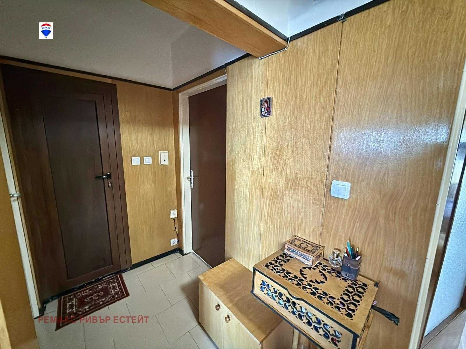 Четиристаен апартамент за продажба кв. Чародейка Юг