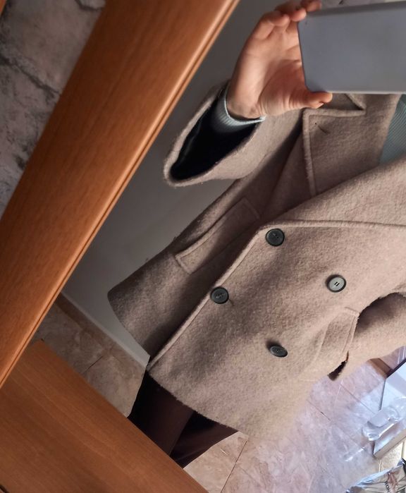 Палто zara в кафяво