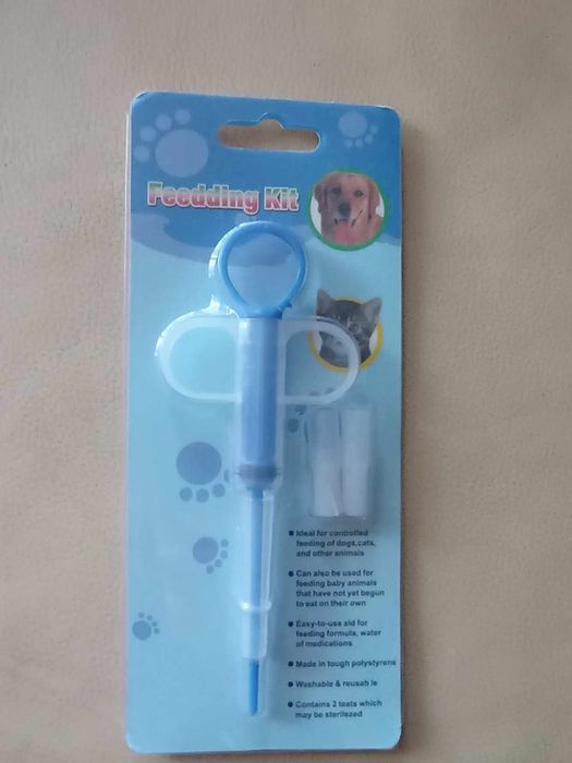 Спринцовка за храна и лекарства за кучета , котки и други животни