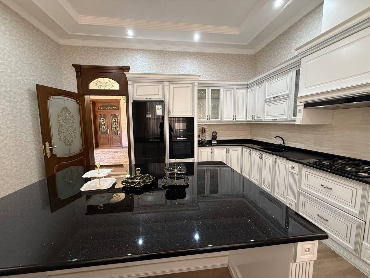 Парвоз махалля, Кибрайский район,  Продаётся  дом ,  8-соток