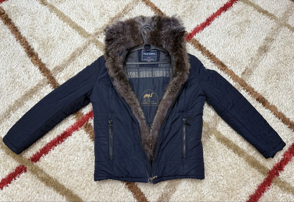 Зимняя куртка с волчим мехом