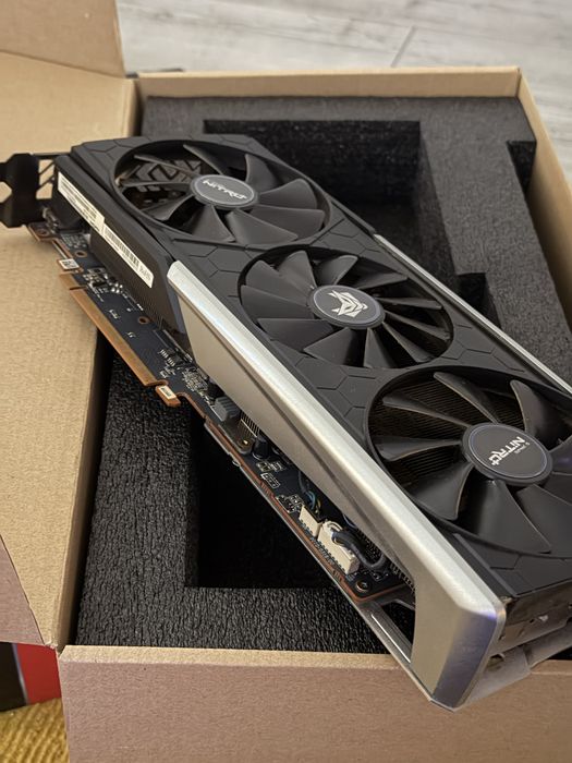 Placa Video 5700XT Sapphire Nitro Plus