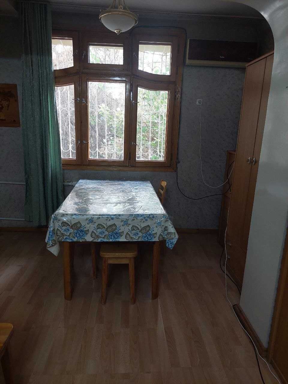 Продам 3-х комнатную квартиру метро БИЙ