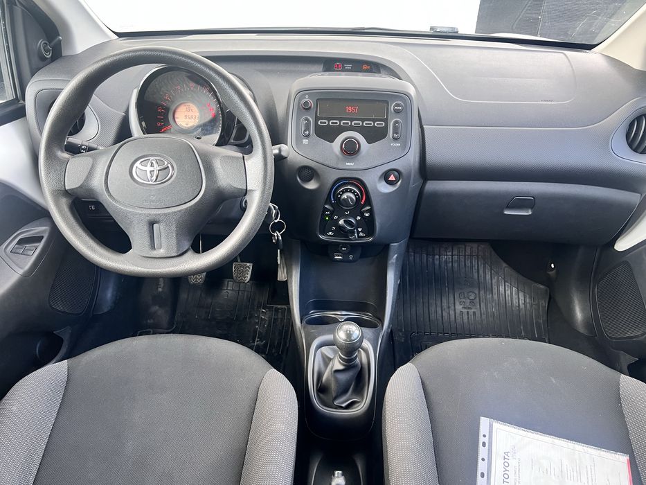 Toyota Aygo usor avariat