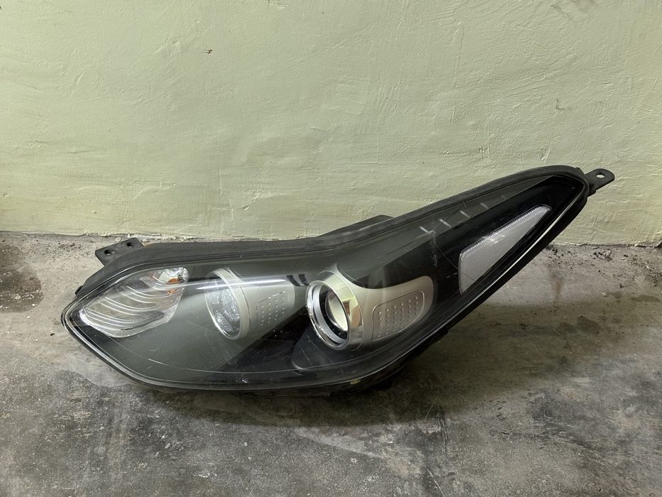 Фар за Kia Sportage IV QL