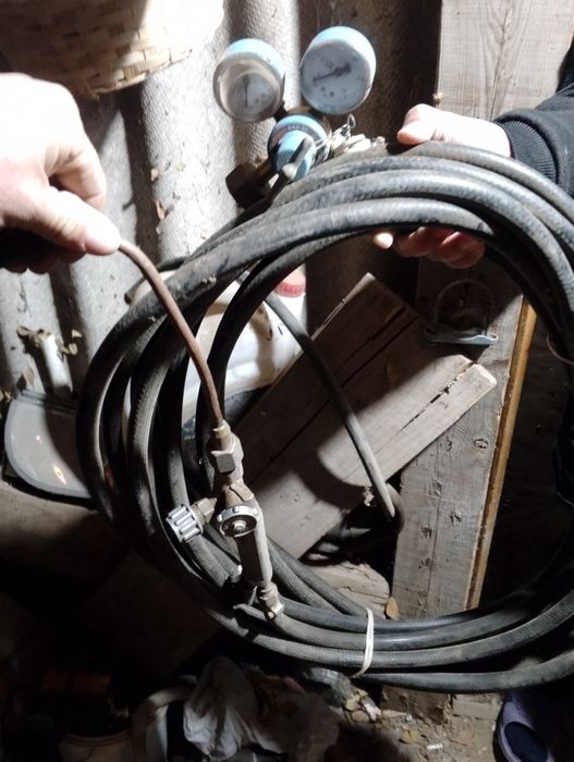 Продам резка с редуктором и шланга