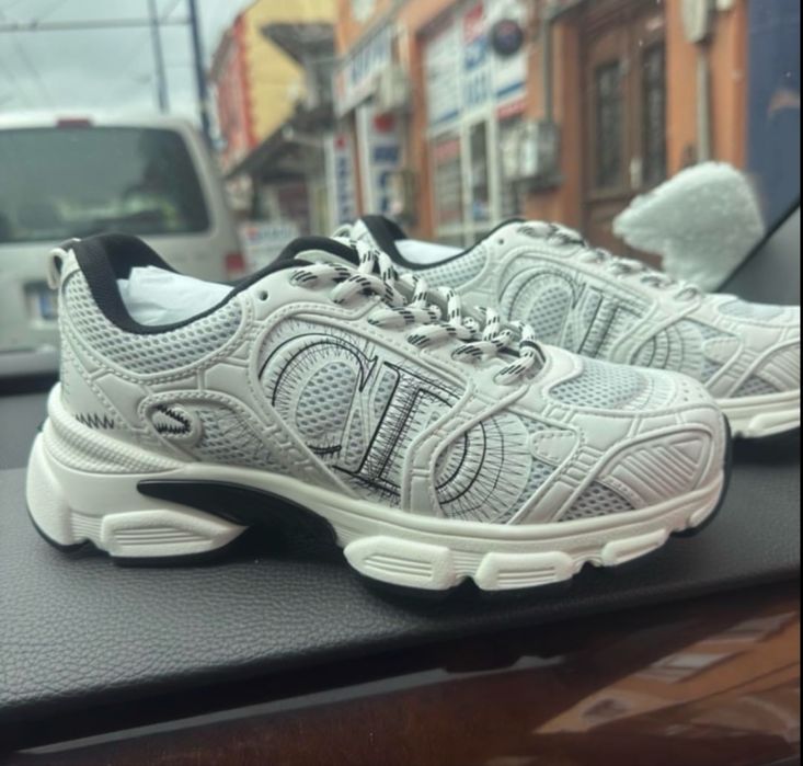 DIOR chrono sneakers