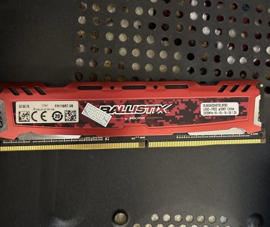 Оперативная память DDR4, 2400, CL 16