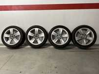 4 x оригинални BMW джанти 6777761 4х4 с радио-вентили и зимни гуми