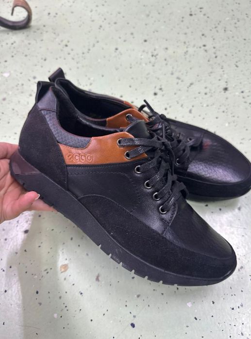 Кроссовки мужские