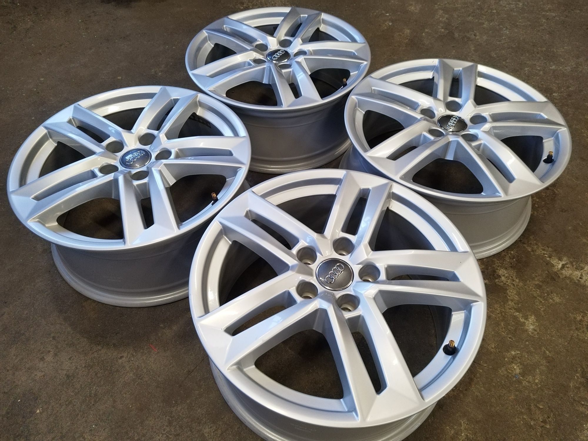 17" Audi A4 B9 Оригинални Джанти за Ауди 5x112