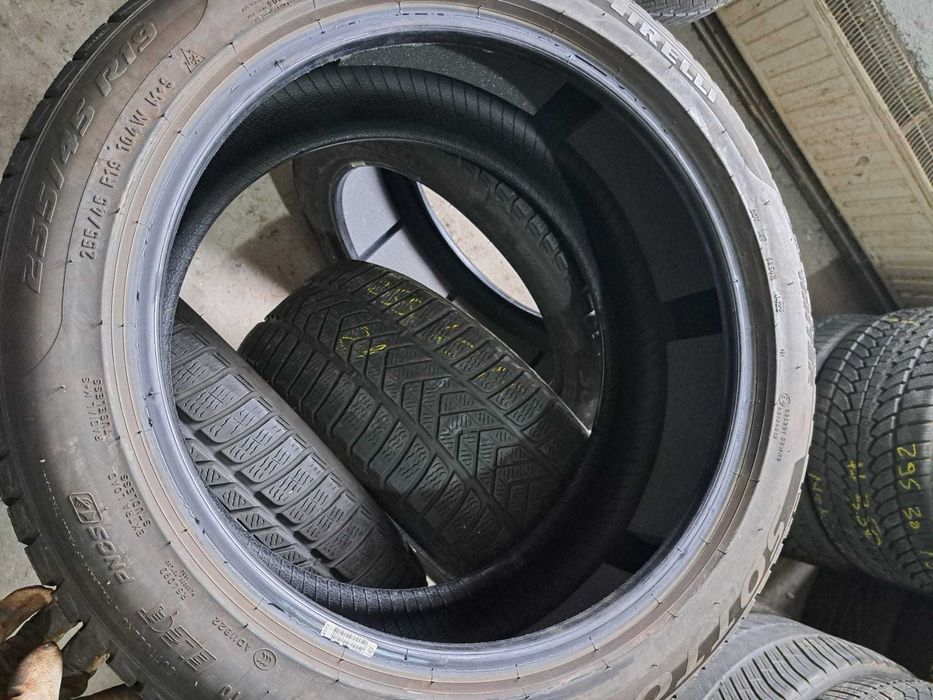 4 anvelope 255/45 R19 Pirelli
