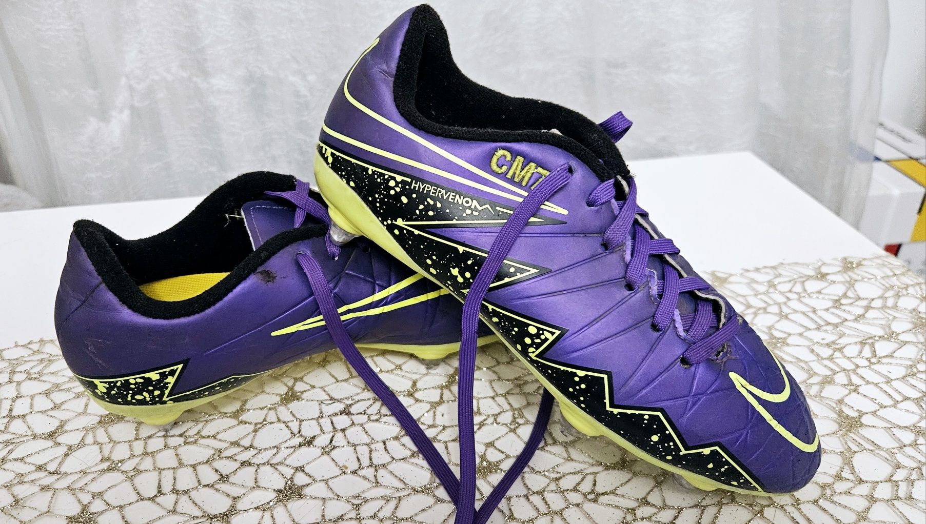 Adidas Nike Mercurial Hypervenom originali 35 ghete fotbal crampoane