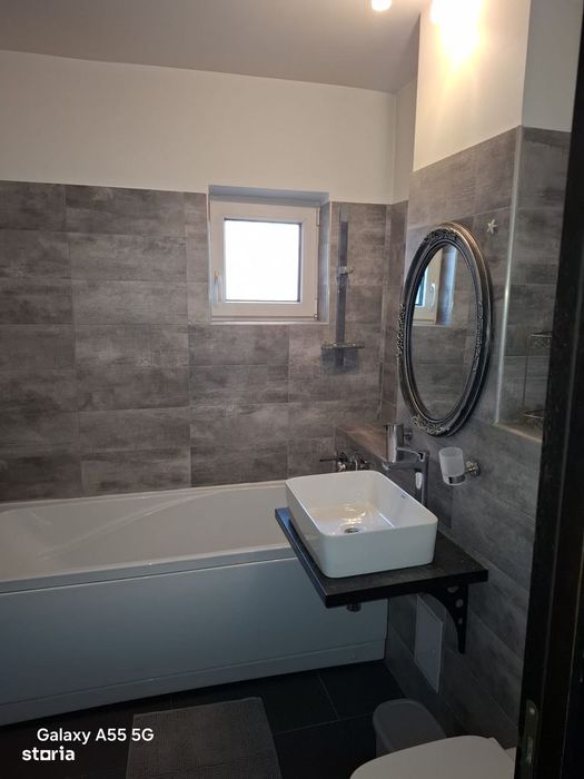 Apartament 4 camere  in Craiter strada Harmanului , suprafata 83 mp!