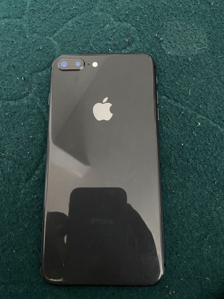 Iphone 8 puls 128 gb