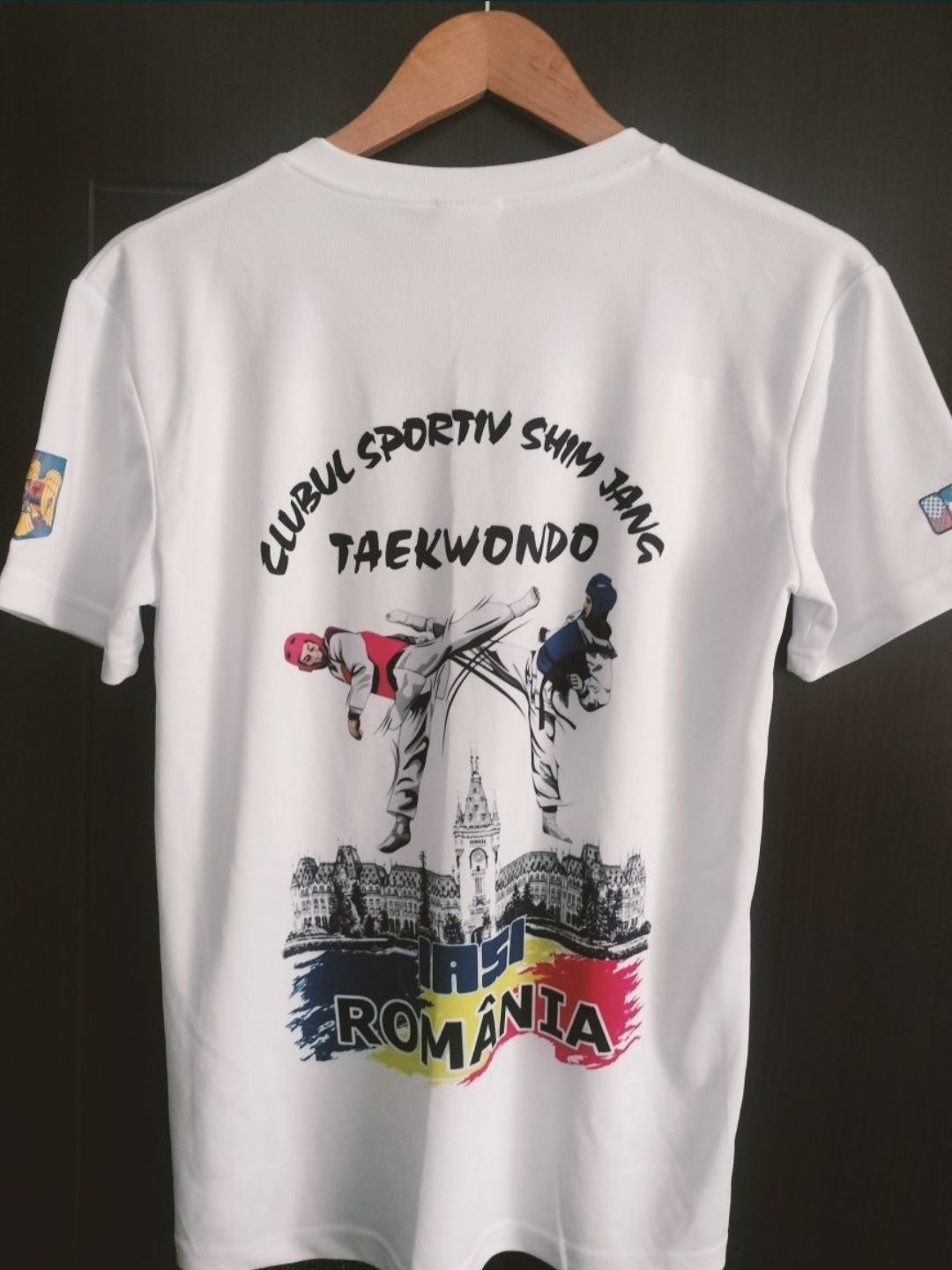 Set 2 Tricouri/Pantaloni copii Taekwondo nou