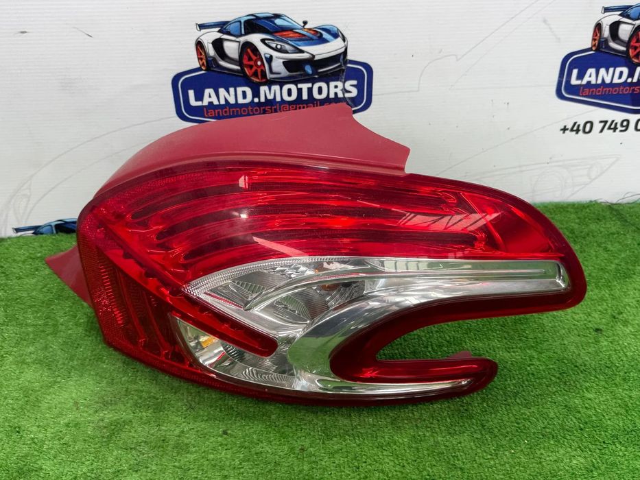 STOP TRIPLA ARIPA DREAPTA PEUGEOT 208 2015 1.0 BENZINA / BERLINA 3 USI COD OEM 9672628380-03 9672628380 2012-2019