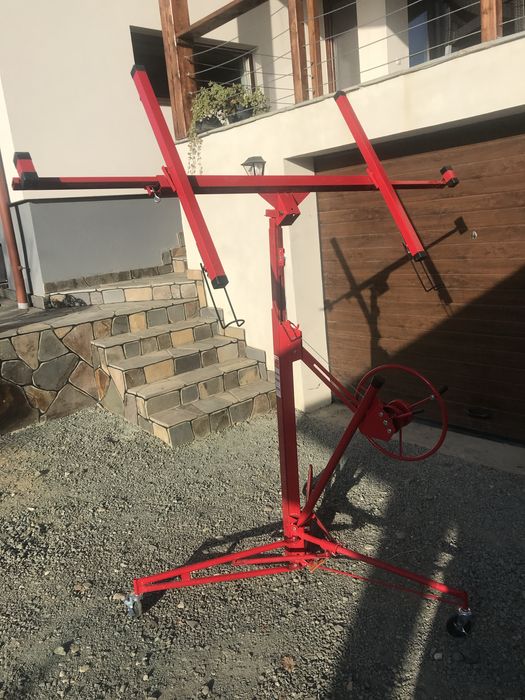 Închiriez elicopter, lipa/rigla vibranta, picior/placa compactoare