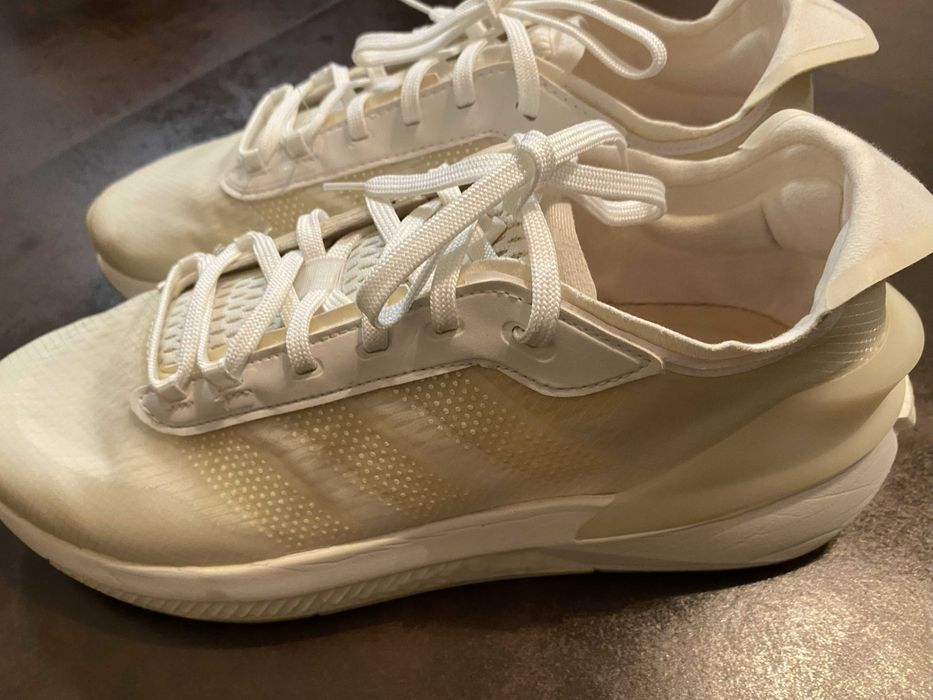 Adidas Boots pentru barbati din panza, culoare alba