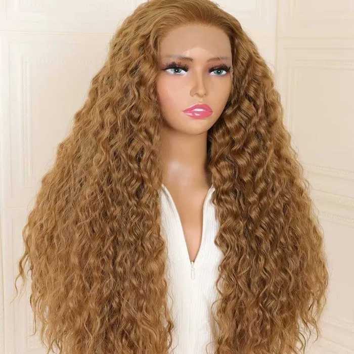 Дълга къдрава медено руса синтетична перука с дантела 13*4*1
