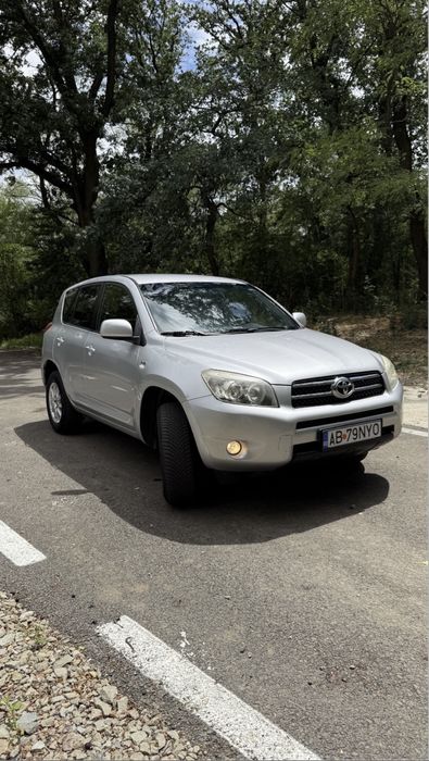 Toyota rav4   4x4 !!!