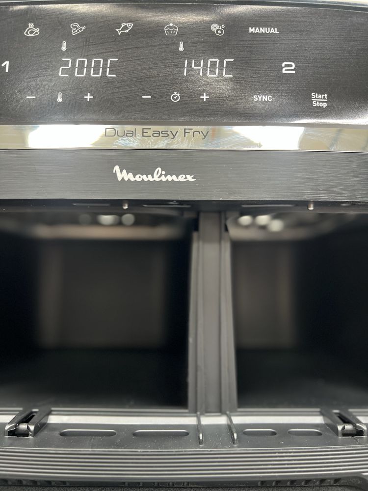 Двузонов фритюрник с горещ въздух Moulinex Dual Easy Fry 8.3L , 2450W