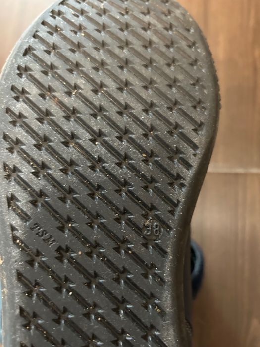 Ботуши Колев и Колев