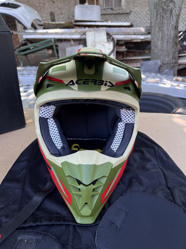 Крос Каска Acerbis чисто нова.