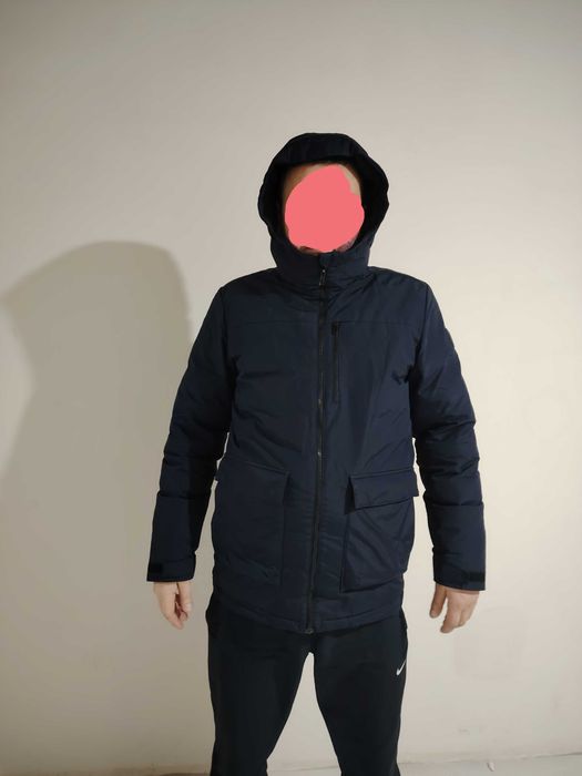 Продам мужскую куртку. Оригинал адидас, в отличном состоянии.