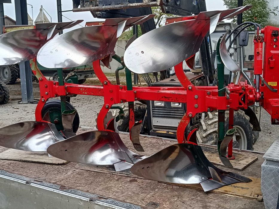 Plug 3 brazde, Vogel Noot M 1020