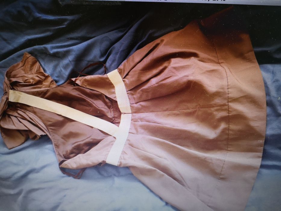 рокля ASOS SALON EU 40- нова