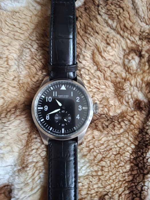 Часы мужские наручные