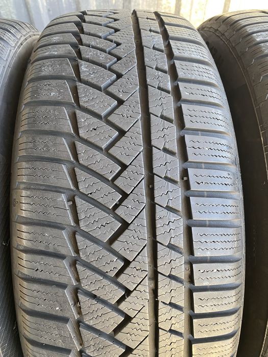 215/55/17 Зимни Континентал