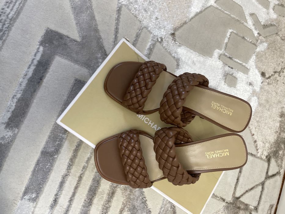 Мюли/ босоножки Michael Kors на каблуках 6 см