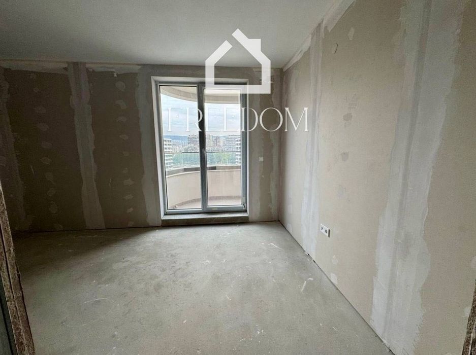 Продава се Двустаен апартамент в Варна, Трошево - 78 кв.м за 1988 €/кв.м - Снимка #5