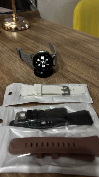 Часы Samsung Galaxy Watch
