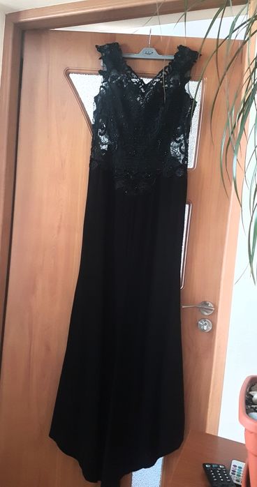 Rochie de seara cu broderie