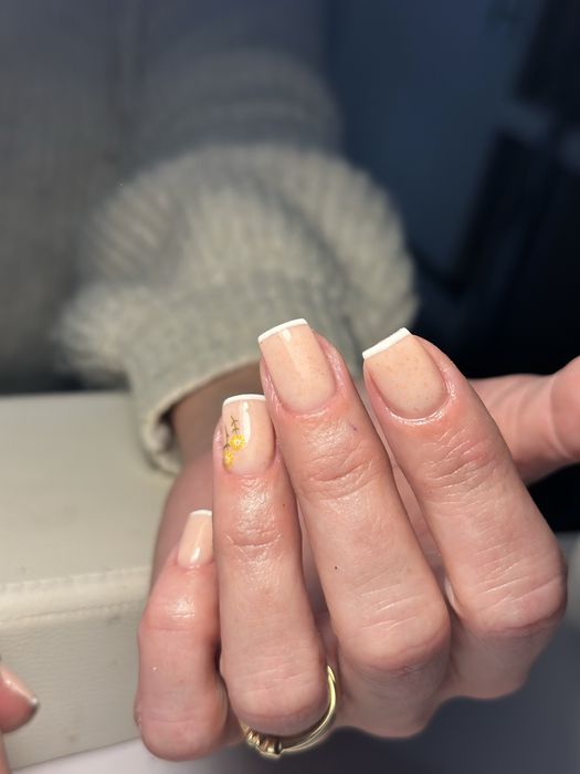 Manichiura oja semipermanenta si constructie gel