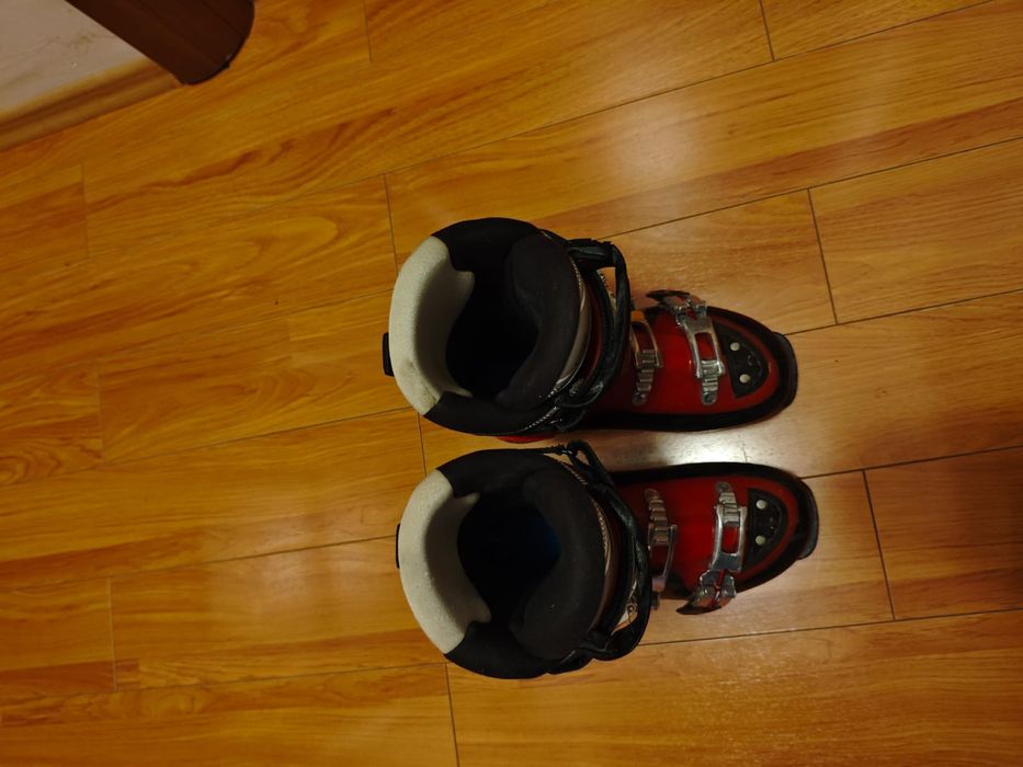 Clăpari Atomic stare buna