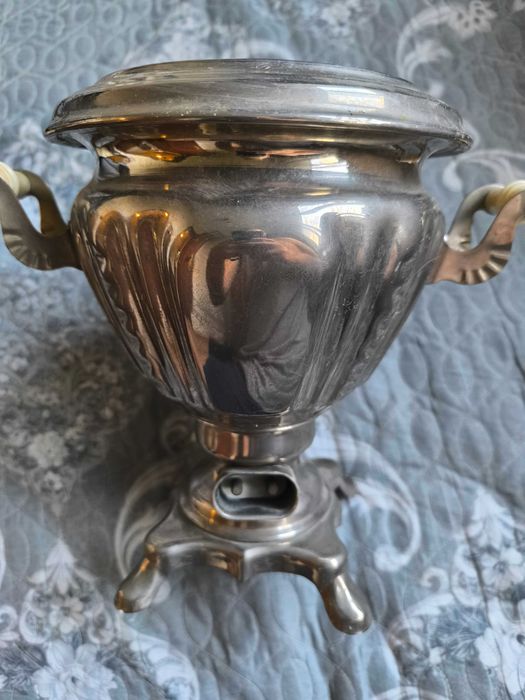 Продам Самовар Электрический в отличном состояние ЗШВ