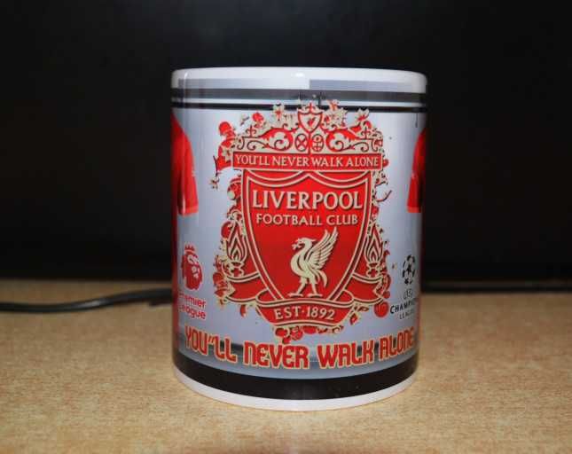 Футболна Чаша на ЛИВЪРПУЛ с име и номер сезон 2024!Чаша FC LIVERPOOL!
