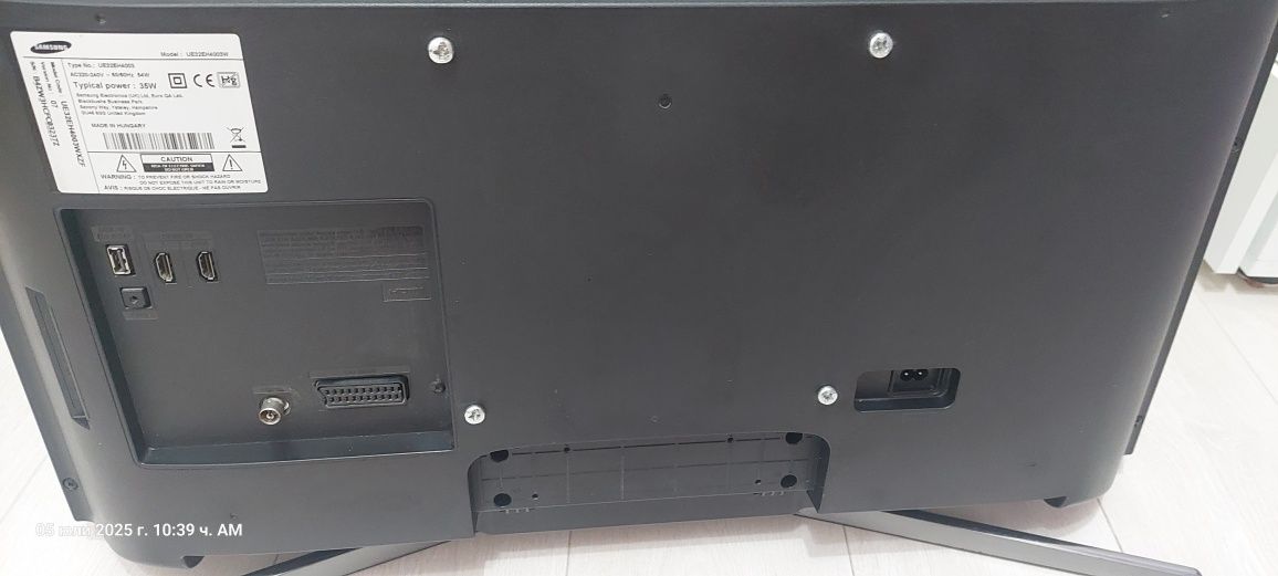 Телевизор SAMSUNG 32"