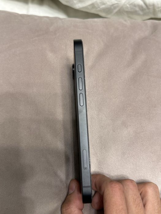 Iphone 16E новый