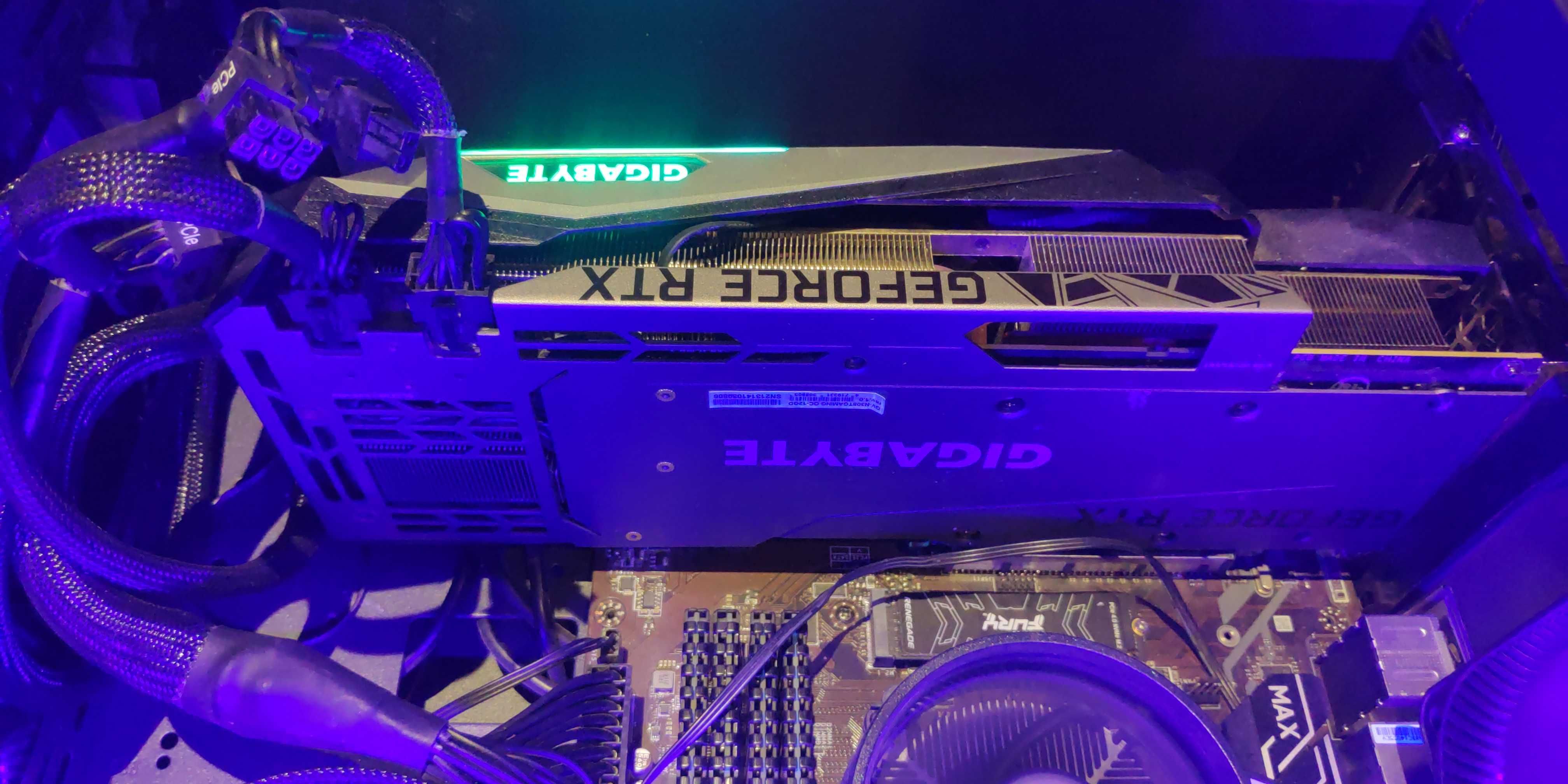 видео карта GIGABYTE RTX 3080TI 12gb