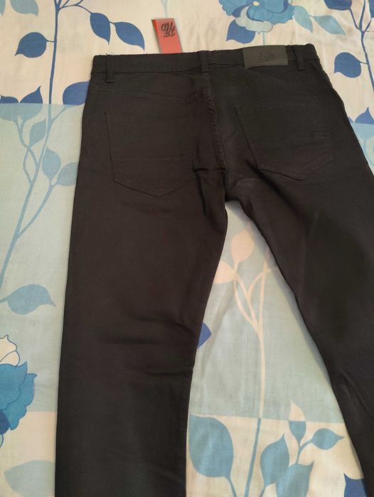 Blugi negri w34 L30