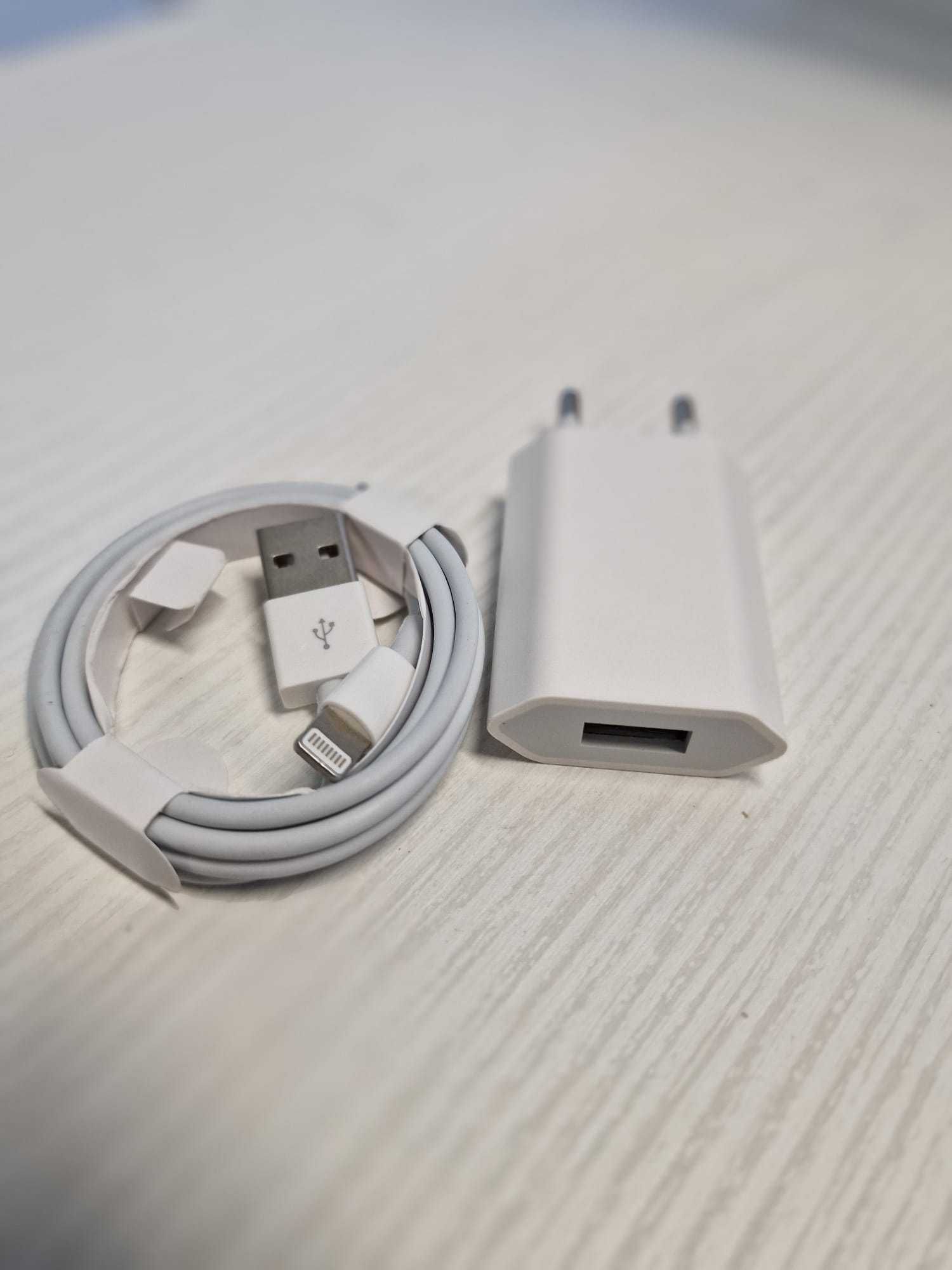 Incarcator pentru iPhone