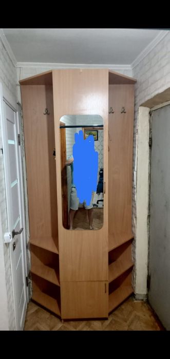 Продам шкаф для прихожей