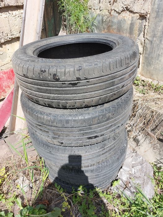 Cauciucuri vara 225 65 r17 si cauciucuri de iarna aceeasi dimensiune
