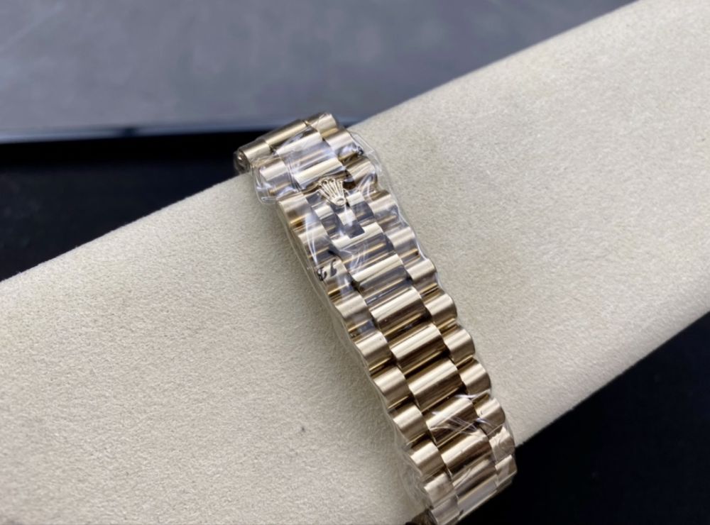 Rolex DayDate 44/36mm Gold